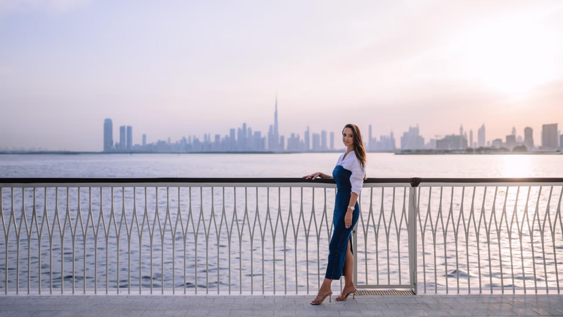 Zabalila příruční zavazadlo a odjela do Dubaje. Dnes tam prodává reality